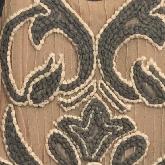 Dolan for Anthropologie Embroidered Tank Top Sz XS - Picture 5 of 6